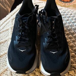 New women’s Hoka Clifton 10